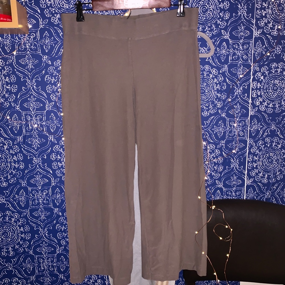 Eileen Fisher Culottes in khaki brown-green